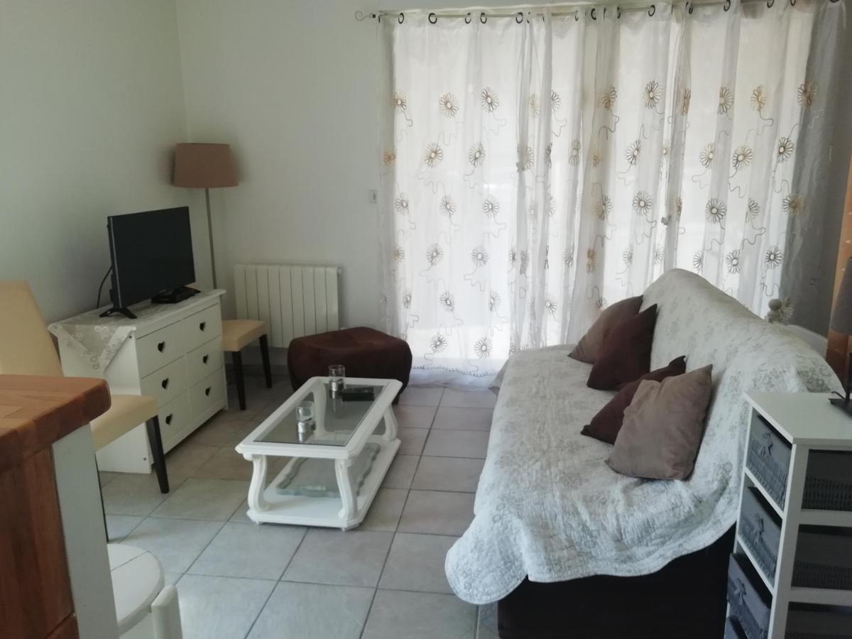 Studio En Rez De Jardin Narbonne Apartment Exterior foto